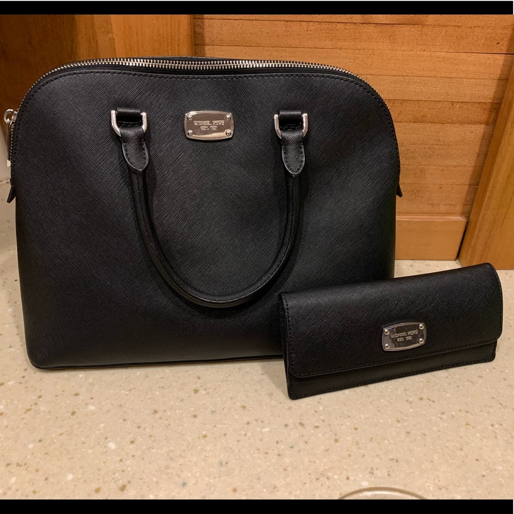 MK Purse